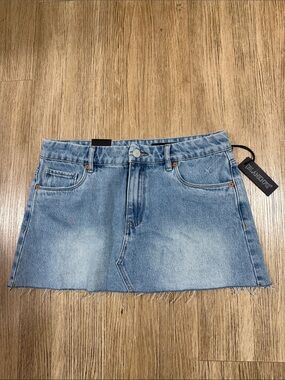Blank NYC Denim Mini Skirt size 28